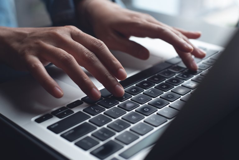 How to Keep Your Job Search Moving During the Government Shutdown